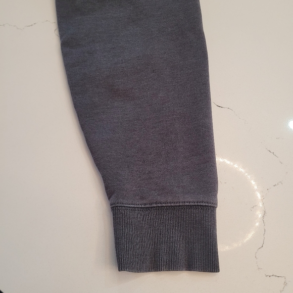 Vans black hoodie - Men's size Large. - Picture 6 of 15